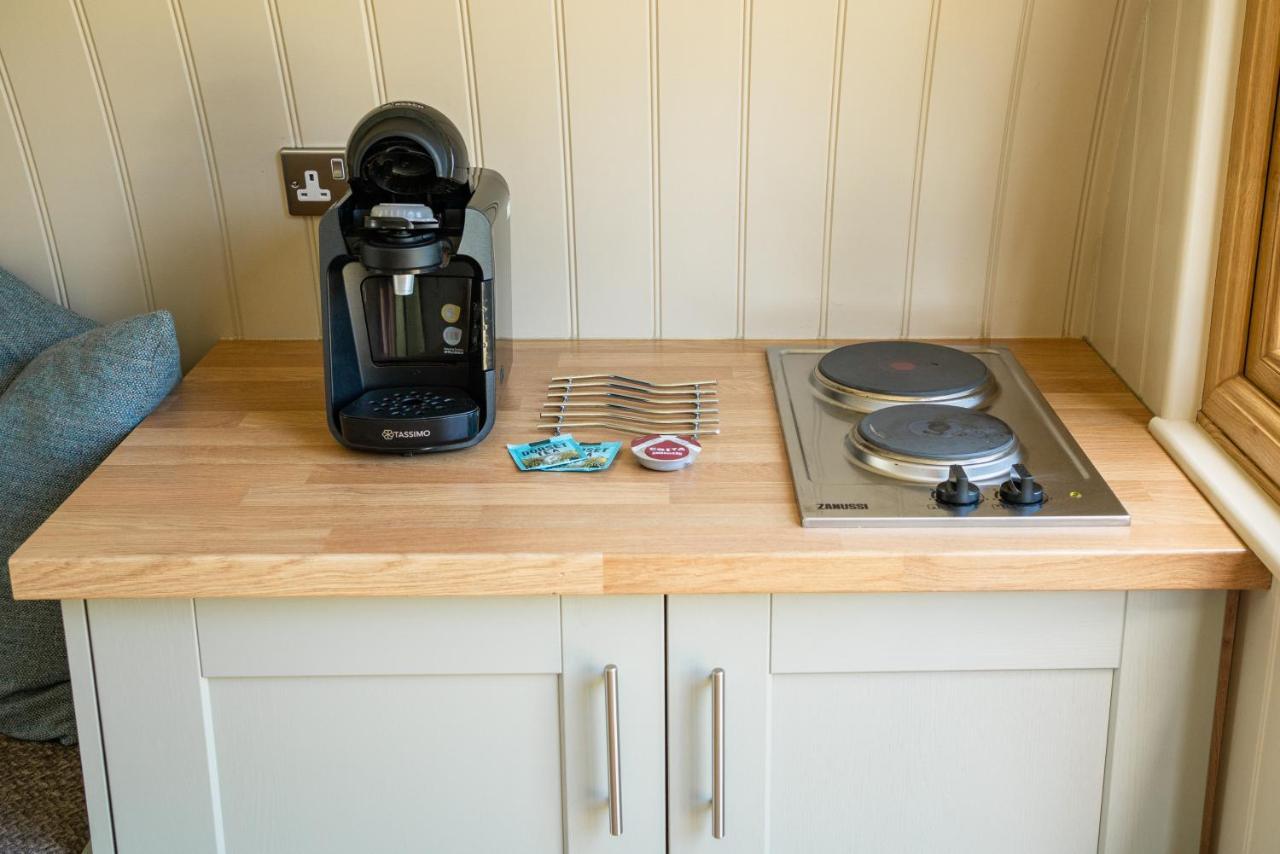 Glamping At South Lytchett Manor Hotel Poole Buitenkant foto