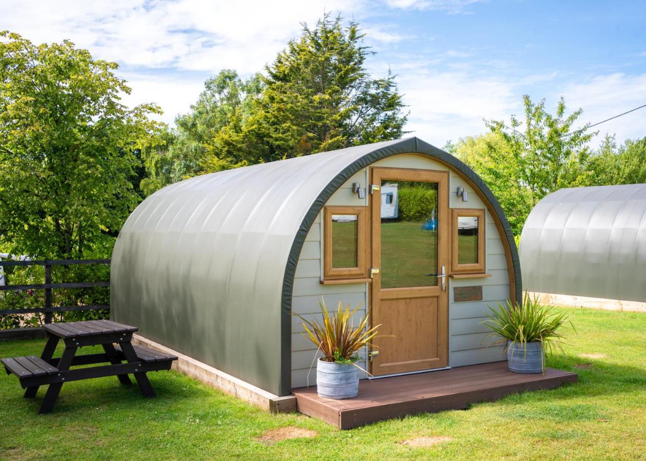 Glamping At South Lytchett Manor Hotel Poole Buitenkant foto