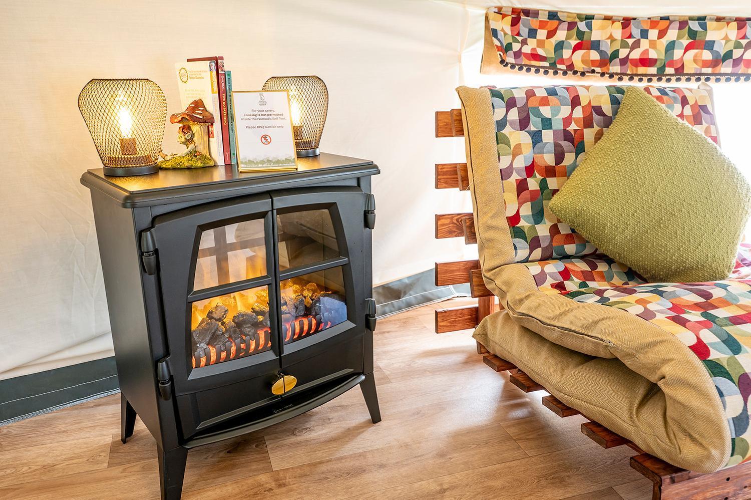 Glamping At South Lytchett Manor Hotel Poole Buitenkant foto